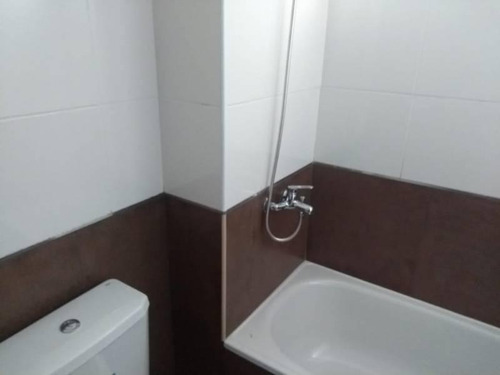 Imagen 4 de 7 de Departamento En Venta De Un Dormitorio República De La Sexta