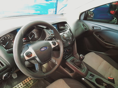 Ford Focus III 1.6 S