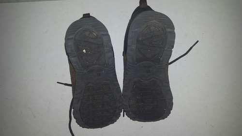 Botas Hiking De Niño 18 Y 19cm Cada Uno Ozark Trail (Usado)