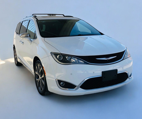 Chrysler Pacifica 2019