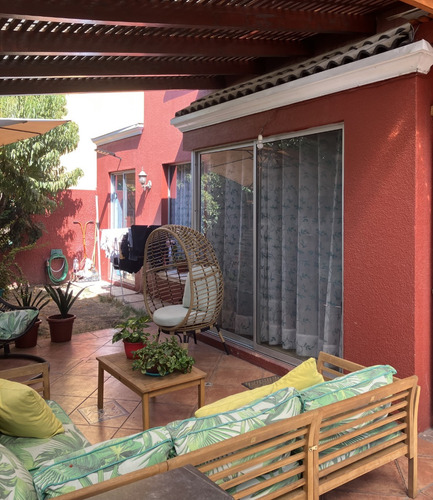 Vende Casa Comuna Maipu / Condominio / Excelente Plusvalia