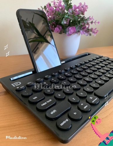 Teclado Para iPad Y Tablet Android Qwerty Español/madidino