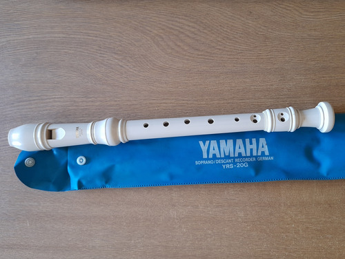 Flauta Dulce Yamaha Soprano Yrs - 20g