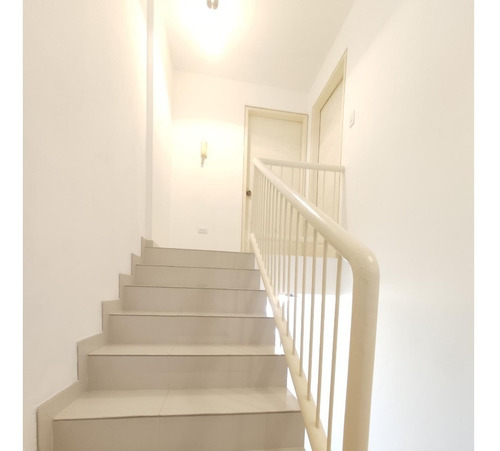 Imagen 8 de 30 de Fernando Guerrero Vende Apartamento Duplex En Res Hábitat, El Bosque