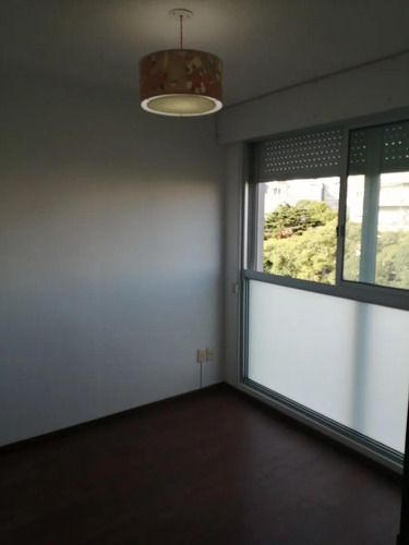Alquiler Apartamento 1 Dormitorio, Excelente Ubicación Parque Rodó