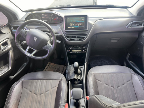 Peugeot 2008 1.6 Feline