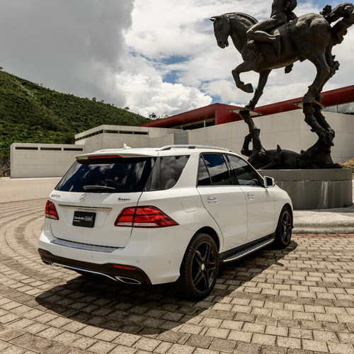 Imagen 9 de 15 de Mercedes-benz Clase Gle 2017 5p Gle 500 V8/4.6/t Aut