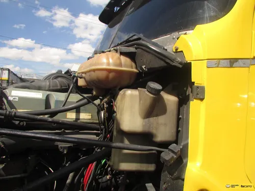 Freihtliner Cl 120 12.700 Cc Columbia