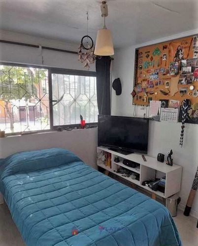 Casa En Venta De 3 Dorm. En Ñuñoa