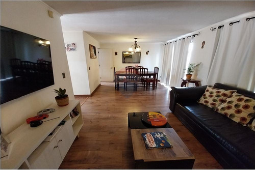 Hermosa Casa En Condominio Tranquilo Y Seguro