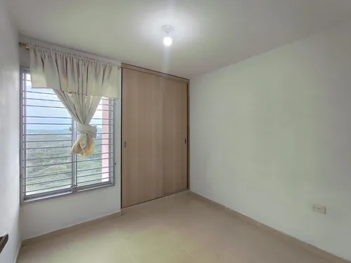 Apartamento En Venta En La Floresta. Cod V30755