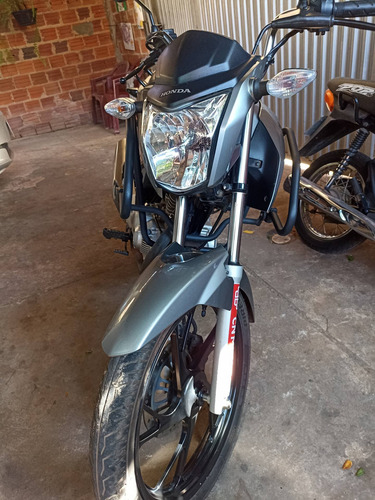Imagem 2 de 4 de Honda Fan 160 Esdi