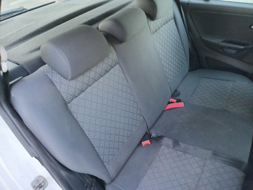Volkswagen Suran 1.6 Comfortline 101cv Ab