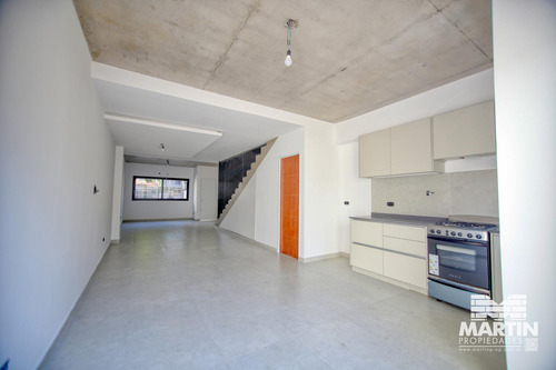 Excelente Dúplex 5 Amb A Estrenar