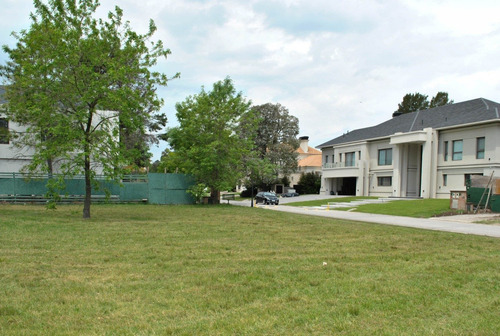 Imagen 2 de 12 de Venta De Doble Lote, En Saint Thomas Oeste, Canning