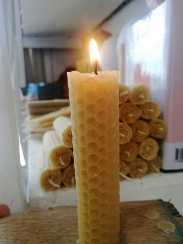 Velas De Miel Con Laminas De Cera De Abeja. Pack X 25  