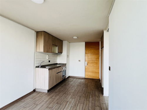 Independencia. Depto En Arriendo. Entre Gamero Y Colon. 1d1b