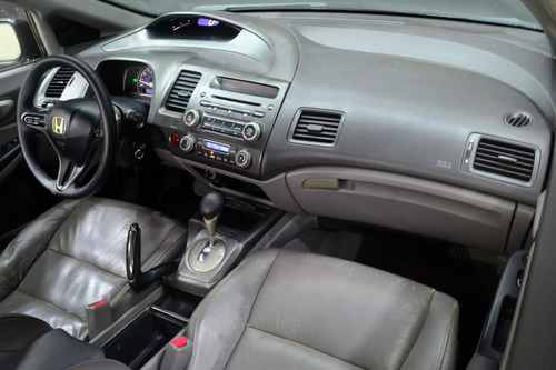 Honda Civic 1.8 Exs At