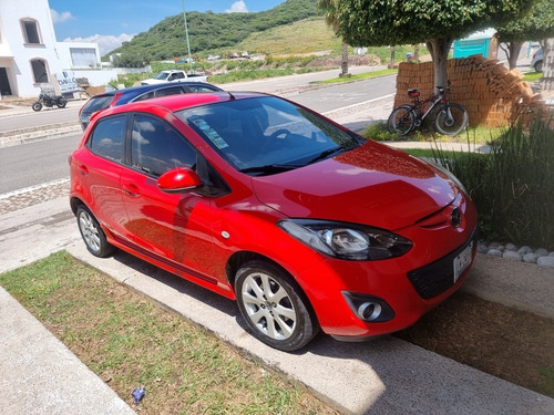 Imagen 9 de 13 de Mazda Mazda 2 1.5 Touring At 2013