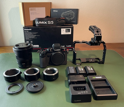 Kit Panasonic Lumix S5 