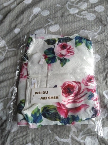 Vestido Blanco Con Rosas Flores Talla S Nuevo Con Etiqueta