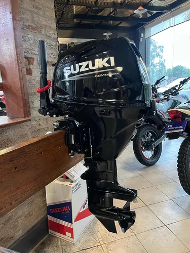 Suzuki Df30s