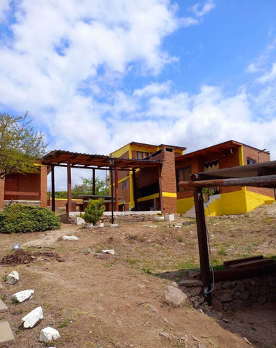Complejo De Tres Cabañas En Santa Monoica De Calamuchita