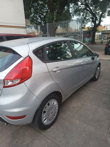 Imagen 5 de 15 de Ford Fiesta Se Plus