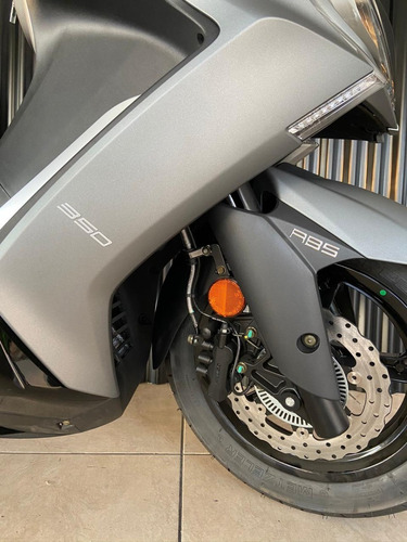 Imagen 8 de 13 de Scooter Kymco - Downtown 350i Abs Okm -kawasaki Quilmes