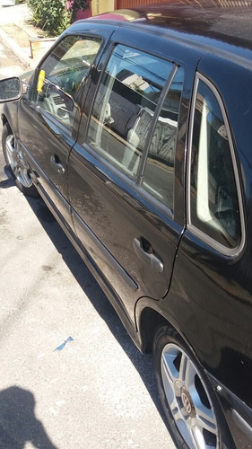 Imagem 1 de 7 de Volkswagen Gol 2002 1.0 Plus 4p Gasolina