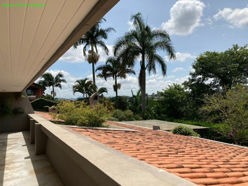Imagem 20 de 30 de Casa Fantástica Sólida, Recém Reformada, Muito Bem Distribuída, Com Lindo Projeto Arquitetônico, Em Localização Privilegiada, Em Condomínio Fechado De - Ca01012 - 71016468