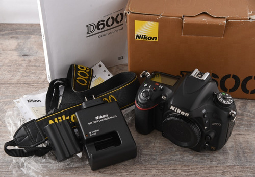Nikon D600 Impecable 50k Disparos Full Frame Fx S/ D610 D750 (Usado)