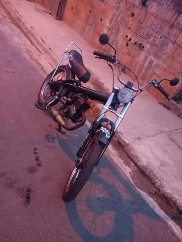 Imagem 1 de 2 de Mobilete