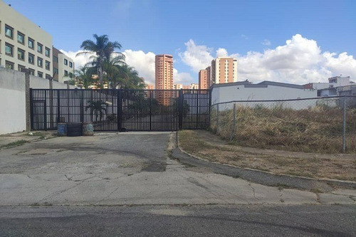 Imagen 12 de 16 de Venta De Terreno En Mañongo, Detras De Lidohotel,133219 Mp
