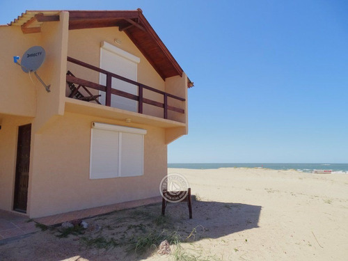 Peco En Punta Del Diablo