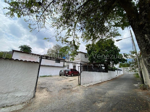 Asg Casa Con Gran Terreno En Venta El Limon Via Hacia Ocumare 24-24398