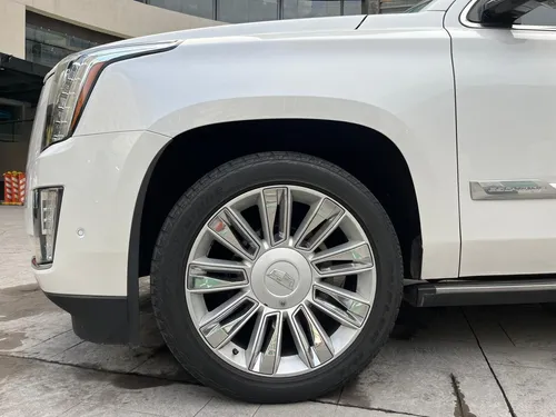Cadillac Escalade ESV 6.2 Platinum At