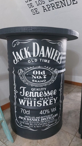 Imagen 5 de 5 de Barril Minibar Diseño Único Ploteado