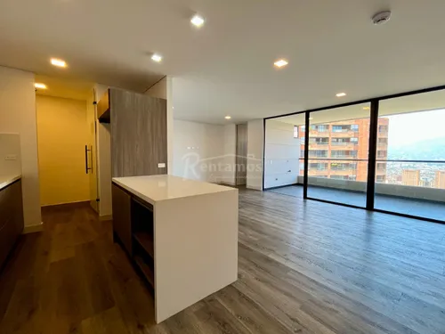 Apartamento En Venta En Tesoro. Cod V776071