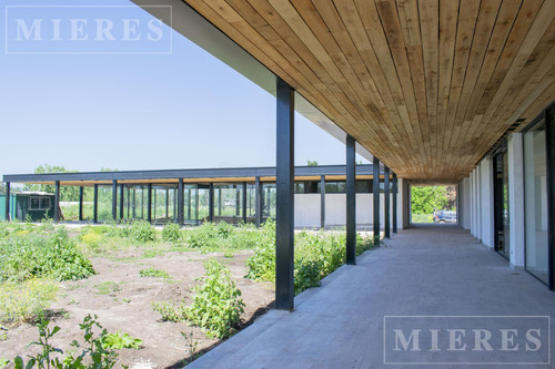 Lote En Venta De 387m² En El Olivar, Pilar