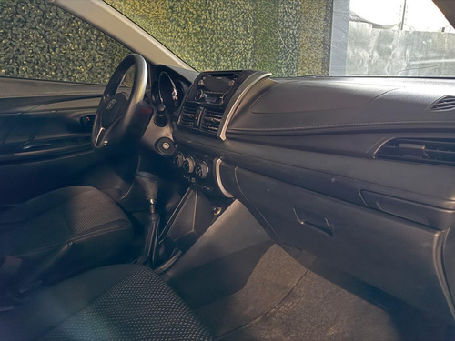 Toyota Yaris 1.5 5p S Mt