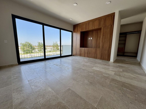 Vive Con Estilo, Cluster Con Alberca- Velasur