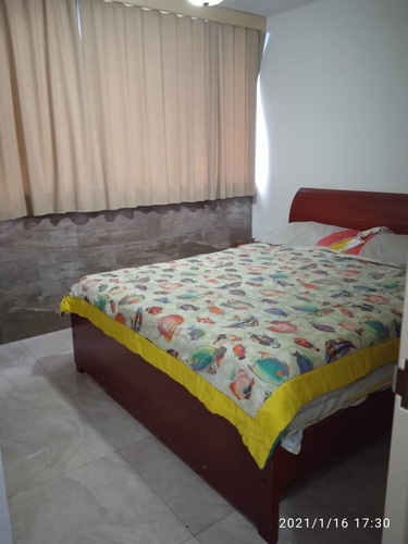 Imagen 8 de 10 de Apartamento En Pinemar I V