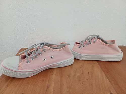 Zapatillas Primark Niña Rosa Talle 35 (Usado)