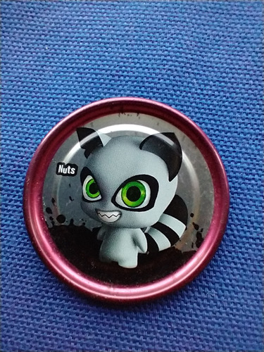 Tazos 2011 Funki Punky Extremo Metalix Silver #80 Nuts