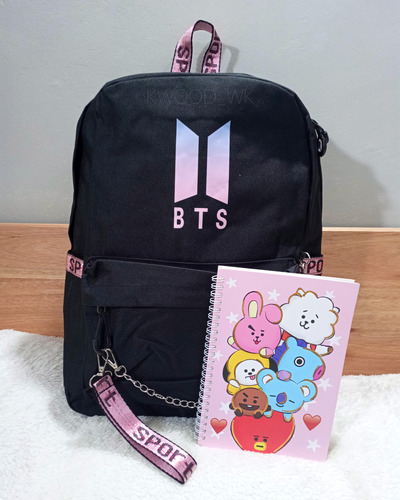 Mochila Escolar Bts Kpop Reforzada + Cuaderno A5 Y Pin Bt21 Negro Y Rosa