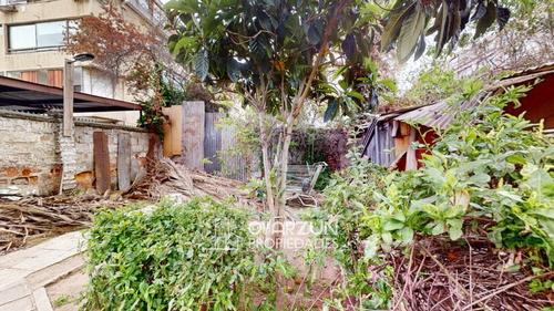 Casa En Venta De 4 Dormitorios Con Amplio Terreno De 510 M²