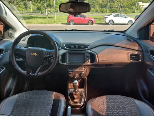 Imagem 11 de 12 de Chevrolet Onix 1.4 Mpfi Ltz 8v Flex 4p Manual