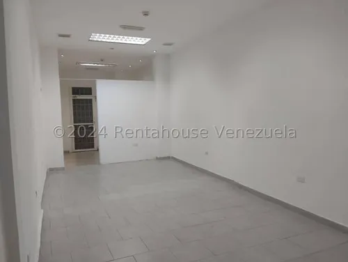 LG Alquilo Amplio Local Chacao