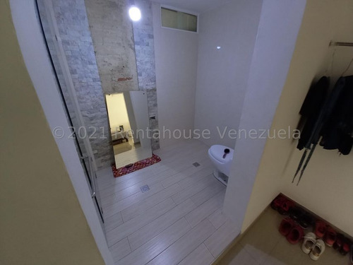 Imagen 3 de 14 de Rosangel Parraga Rentahouse Vende Casa En Trigal Norte Valencia 22-3207
